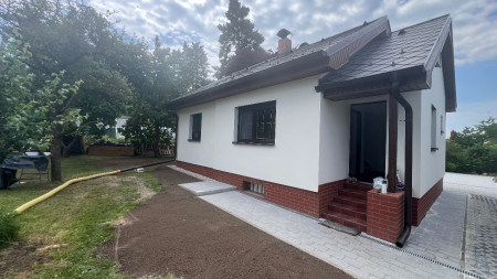 Rekonstrukce RD včetně zateplení fasády a terénních úprav Praha 5- LipencD